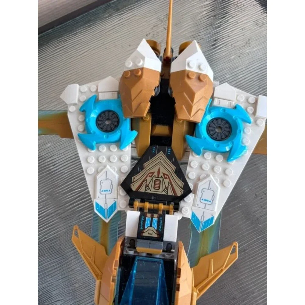 Lego Ninjago Zane’s Golden Dragon Jet #71770